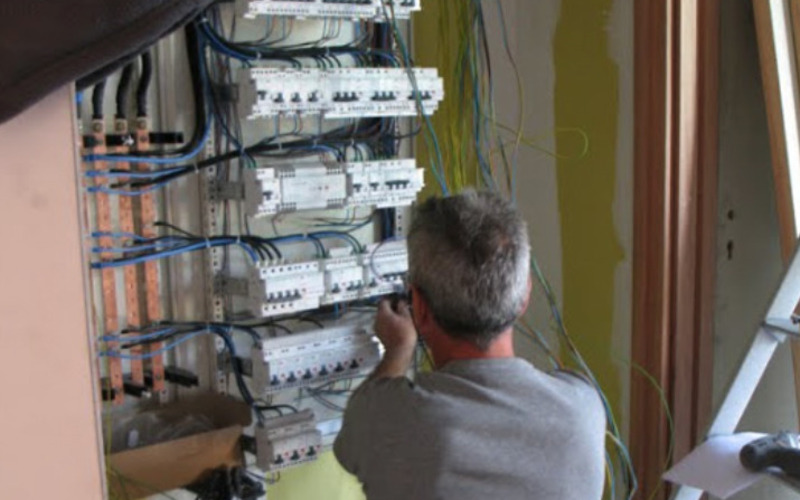 Réseaux techniciens - électricien Cantal